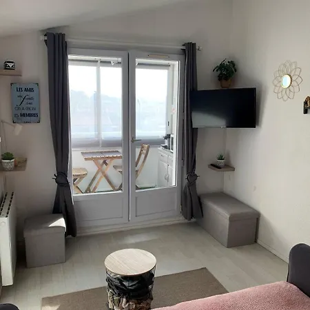 Le Bien Heureux De La Corniche